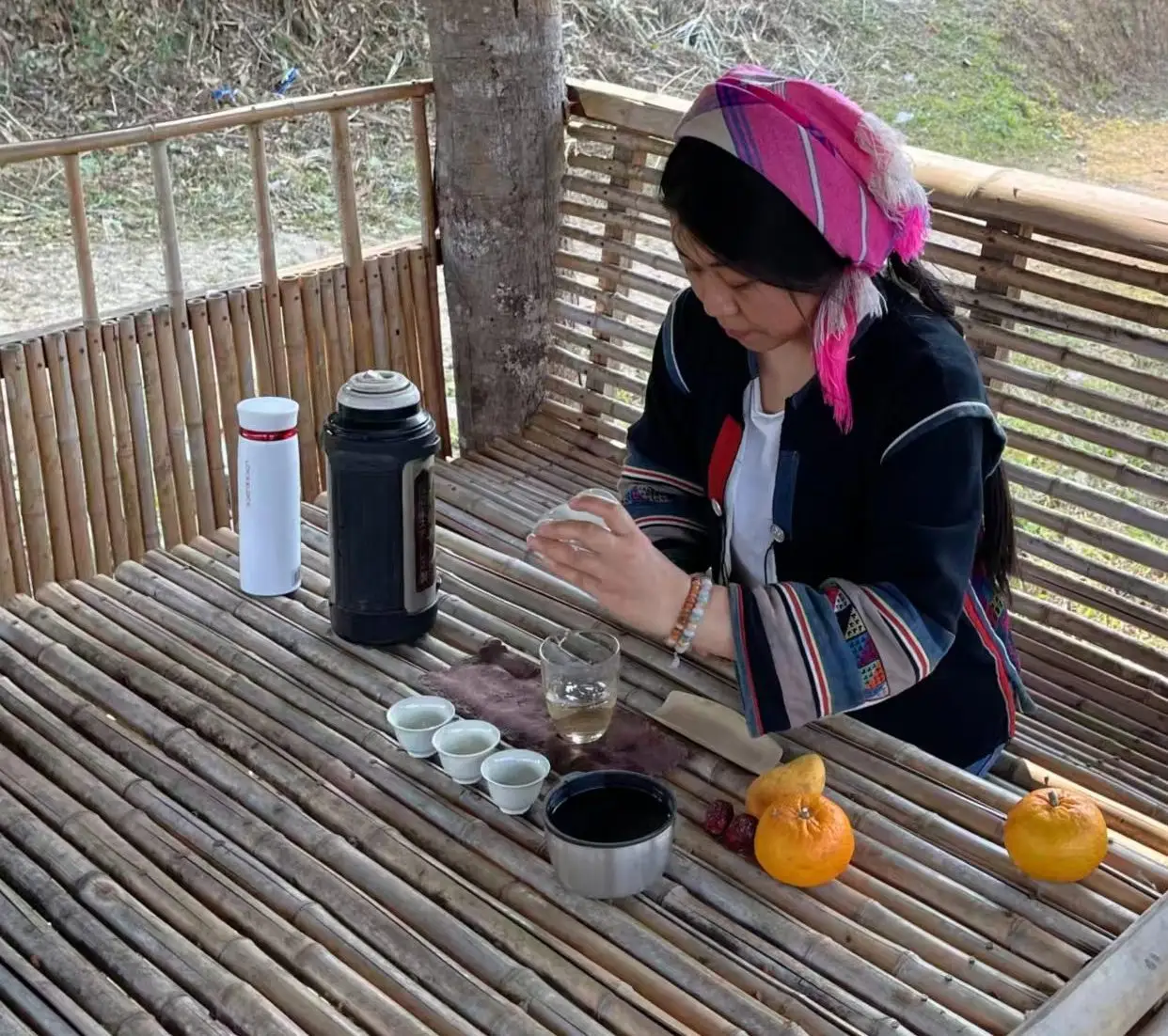 還在猶豫該怎麼選普洱茶嗎？每次走進茶行，琳瑯滿目的茶餅讓人眼花撩亂，實在不知從何下手。其實，普洱茶的世界並不遙遠，只要掌握一點入門心法，新手也能輕鬆品味古樹的精髓✨