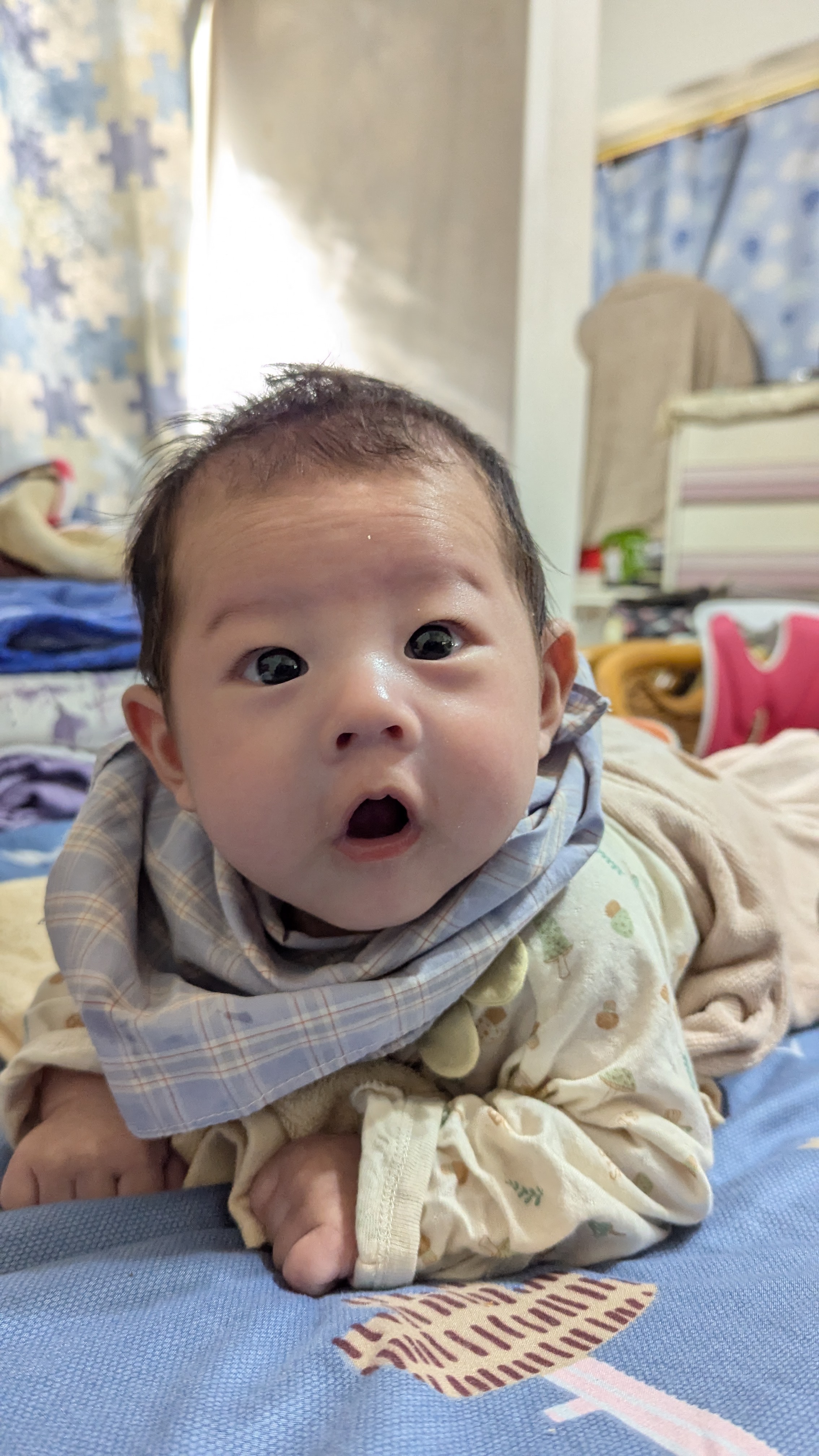 推薦徵求翻譯99級嬰語~~~説什麽東東????